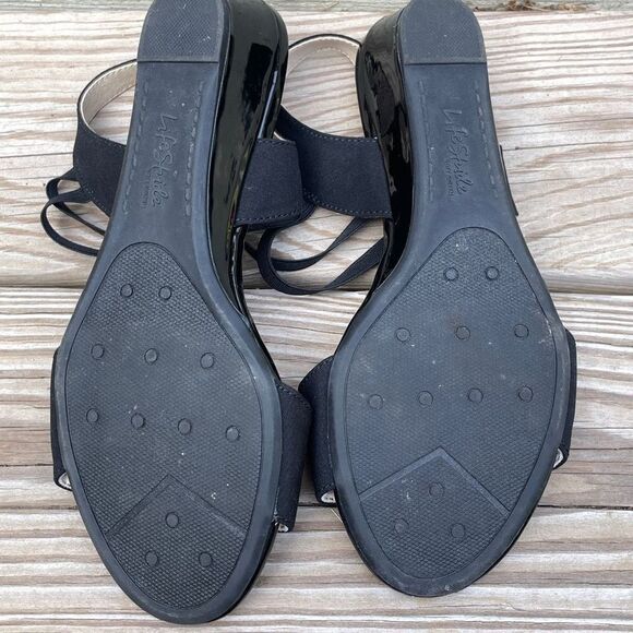 Life Stride Yolo Women's Black Ankle Strap Wedge Sandals Size 7 NWOT - Picture 7 of 8